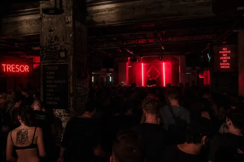 Berlin Techno Útikalauz: Klubok és Kultúra hero
