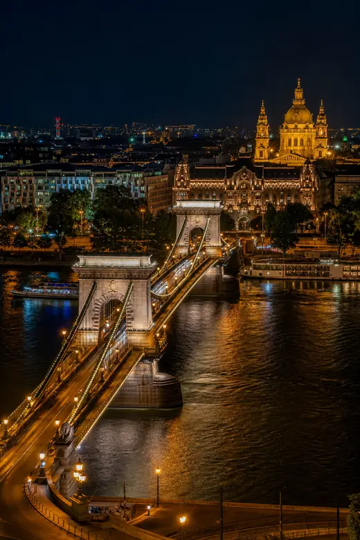 Budapest éjszakai látkép
